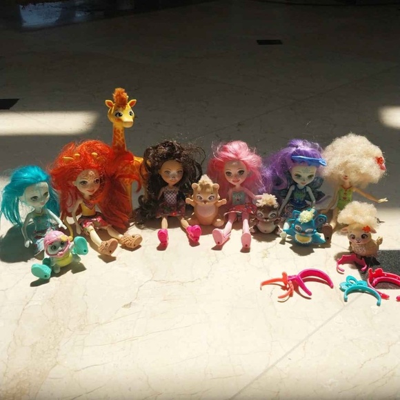 Cute dolls set 6 with pets! Toys - Picture 1 of 4
